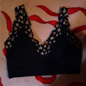 PINK Victoria's Secret Floral Lace Bralette